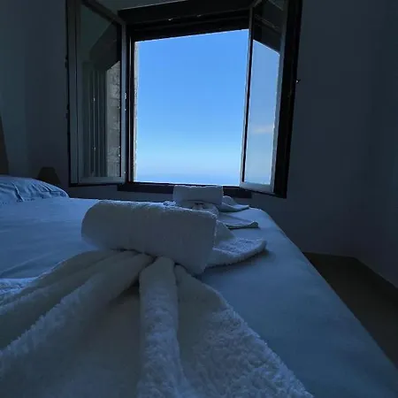 Con Vista Villa *